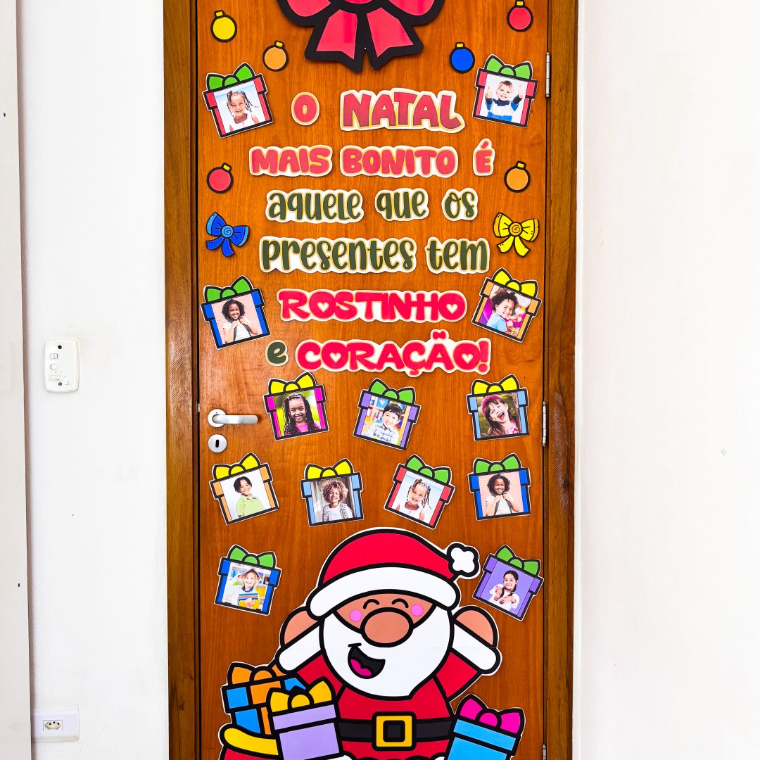 Painel de Porta – Presentes de Natal 